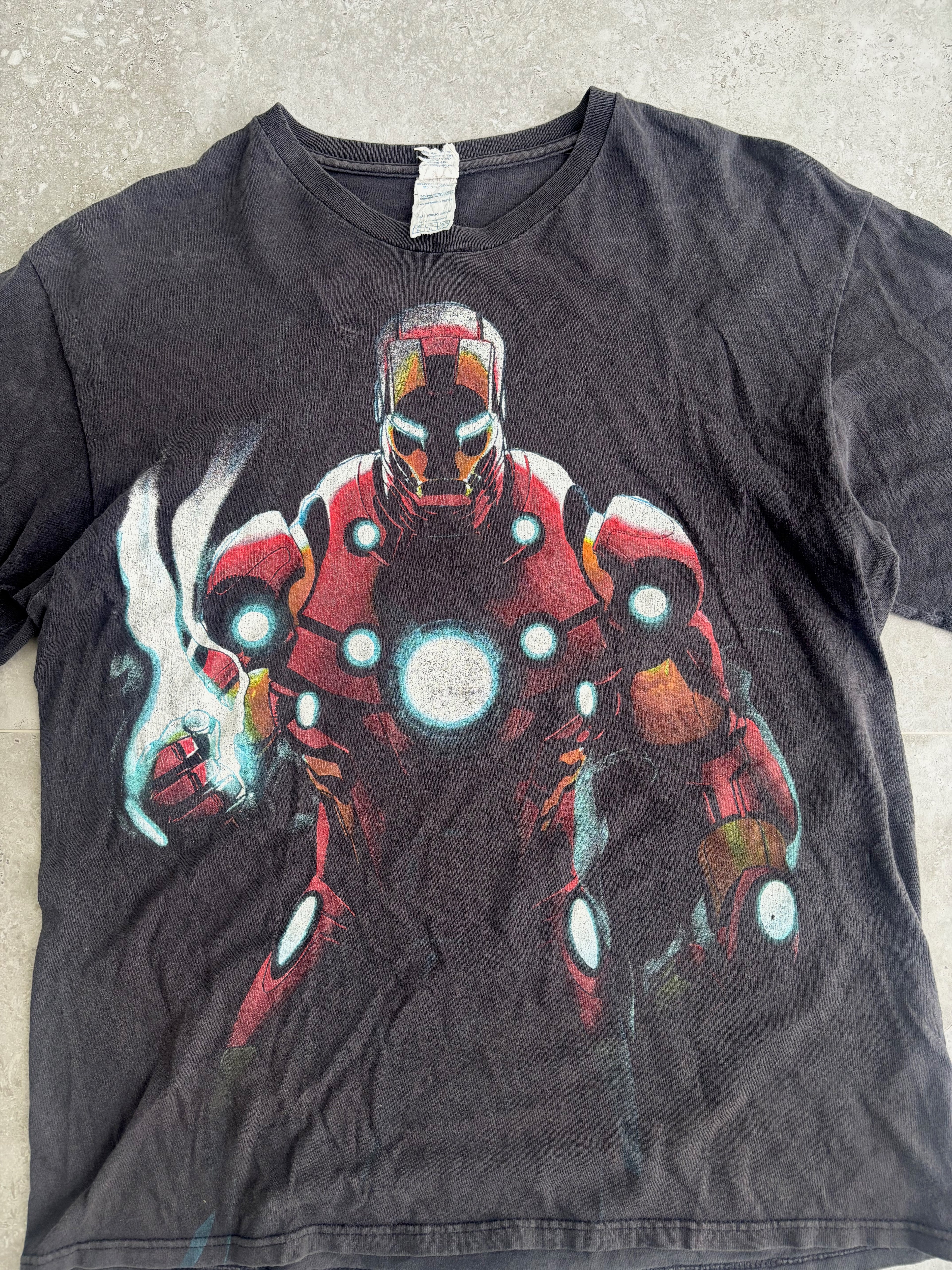 2000s Iron Man Tee-shirt L