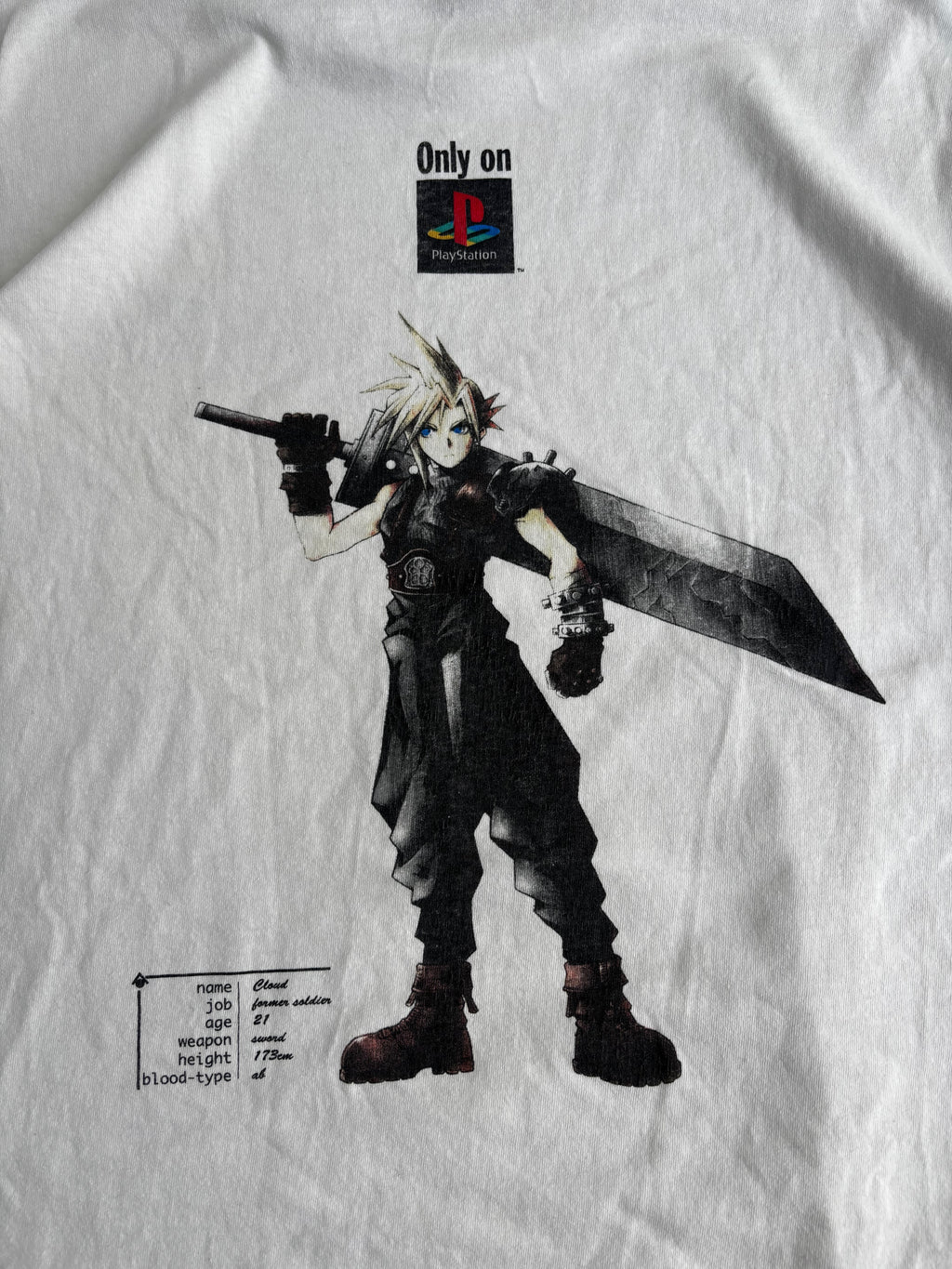 Vintage final Fantasy 7 Cloud Tee-shirt XL