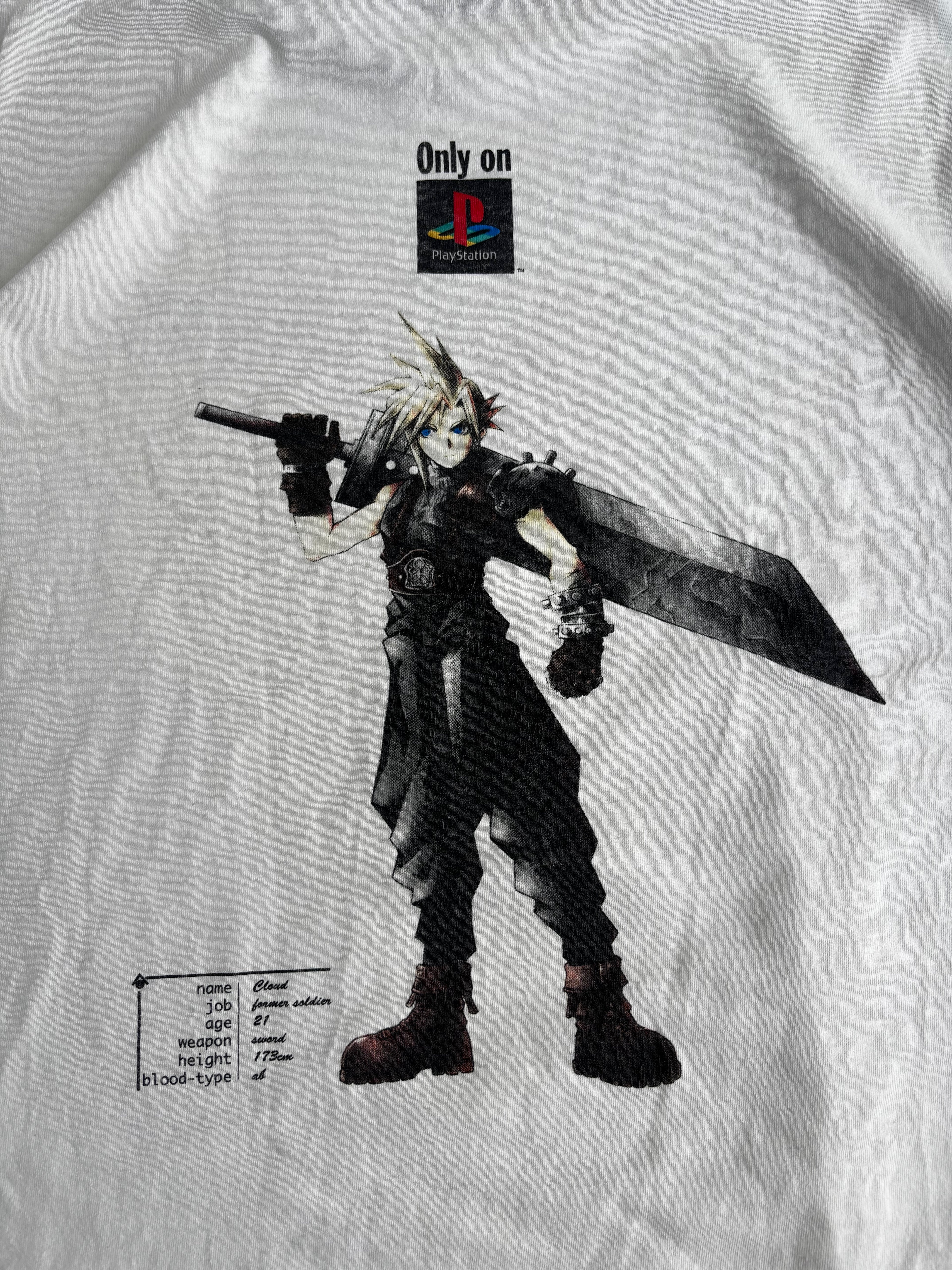 Vintage final Fantasy 7 Cloud Tee-shirt XL