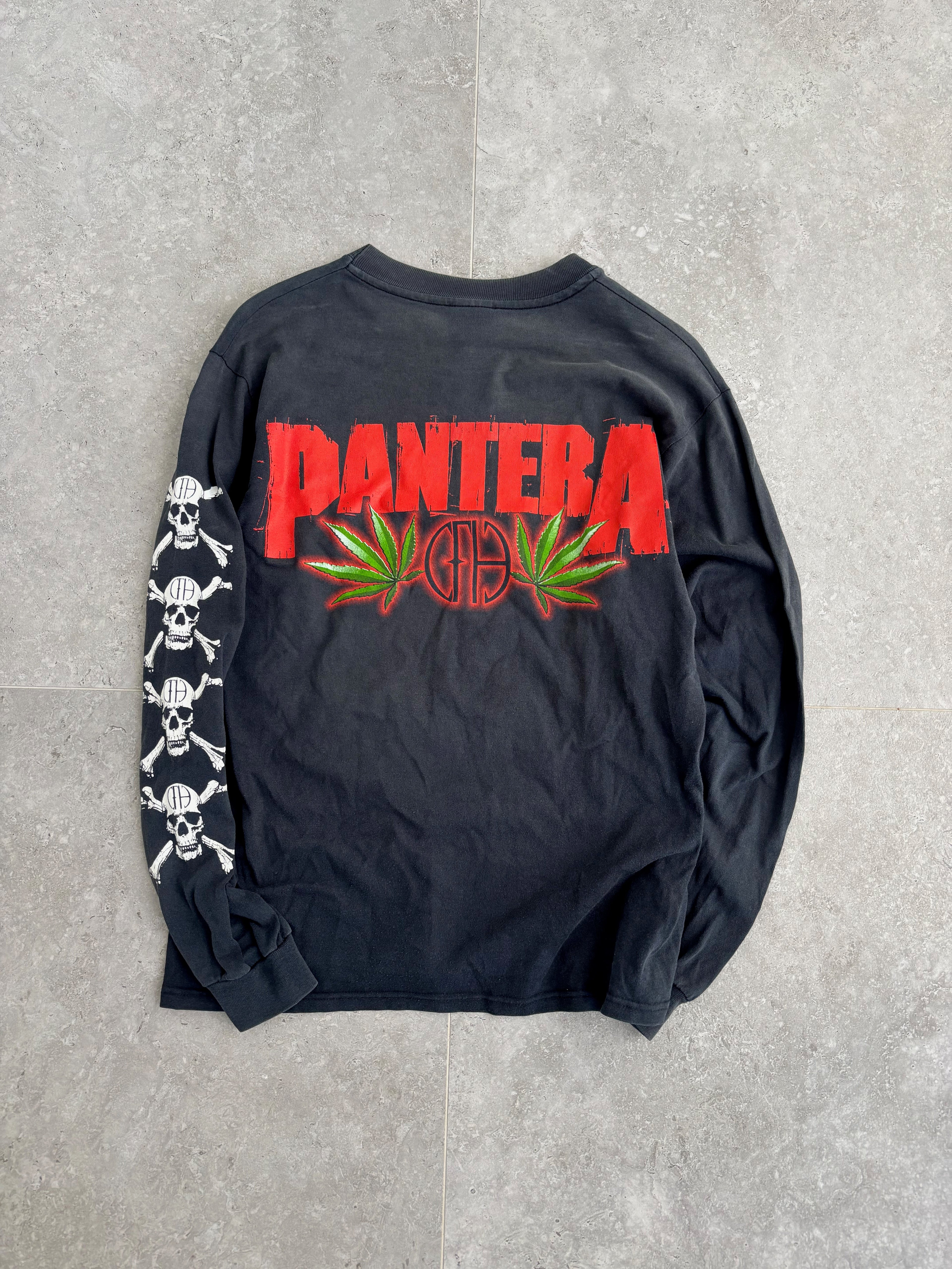 Vintage Pantera skull long sleeve. Size S-M