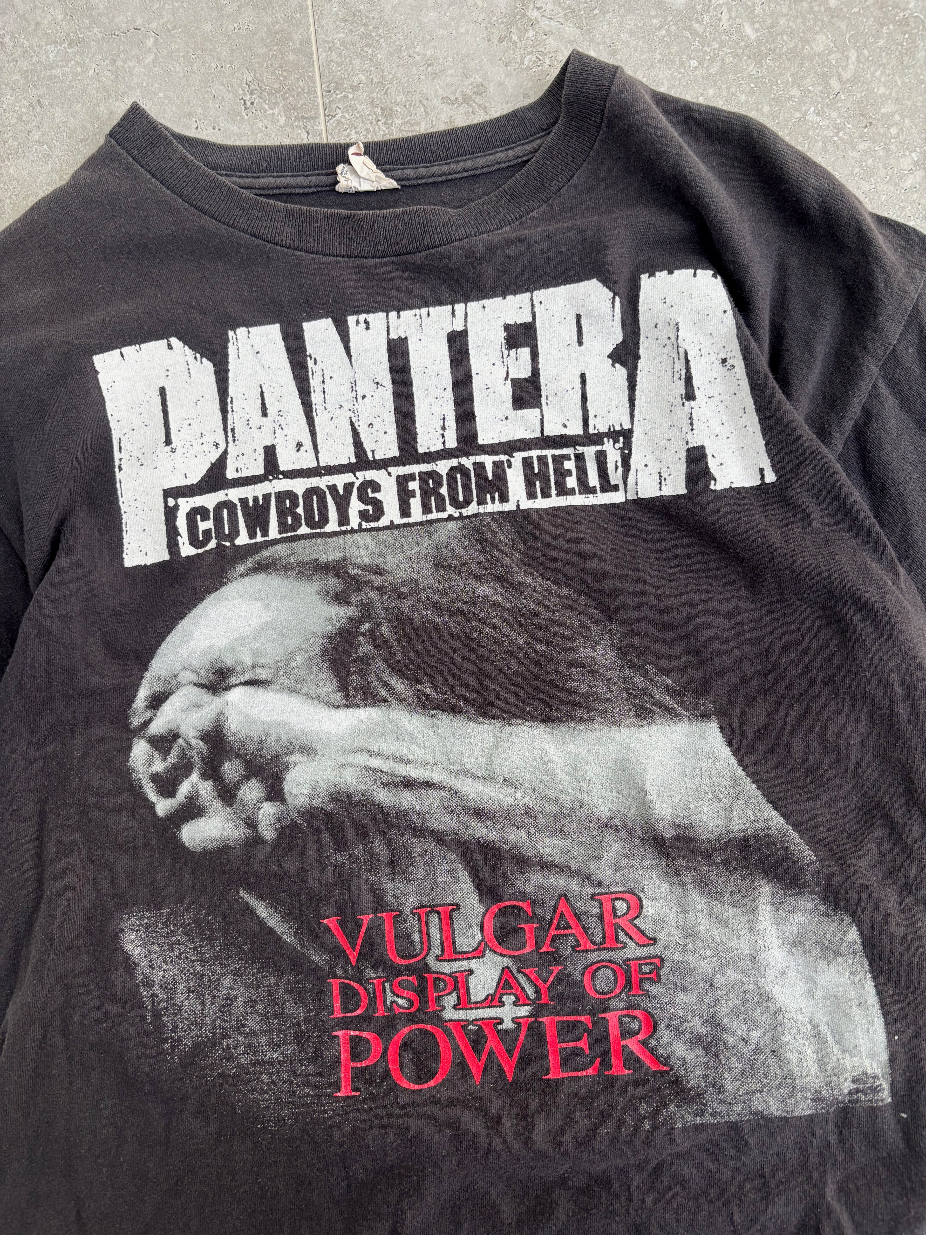 Vintage Pantera Cowboys from Hell tour T-shirt. Size M