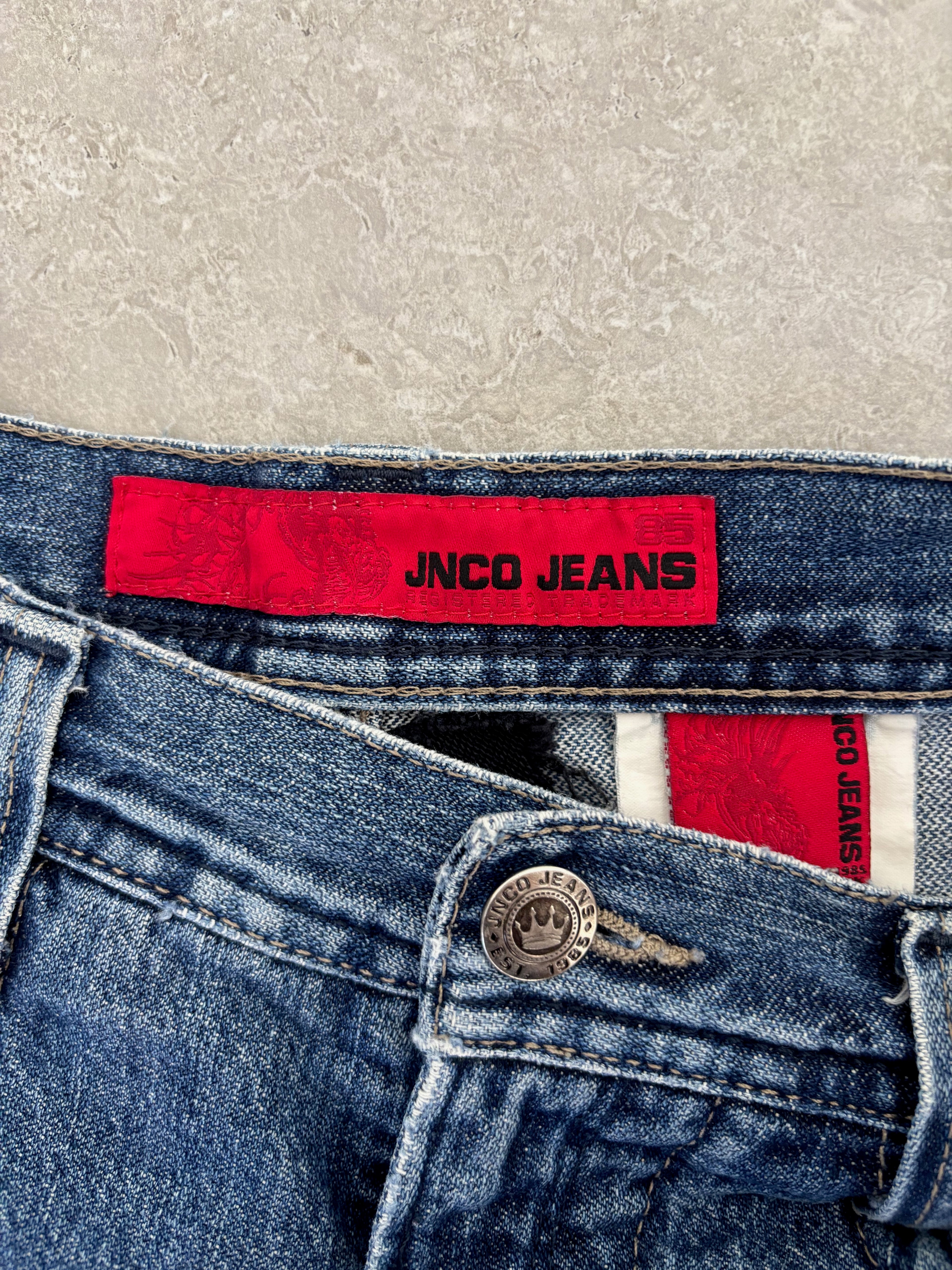 Jnco Ripped Size Youth 16 (26-28)