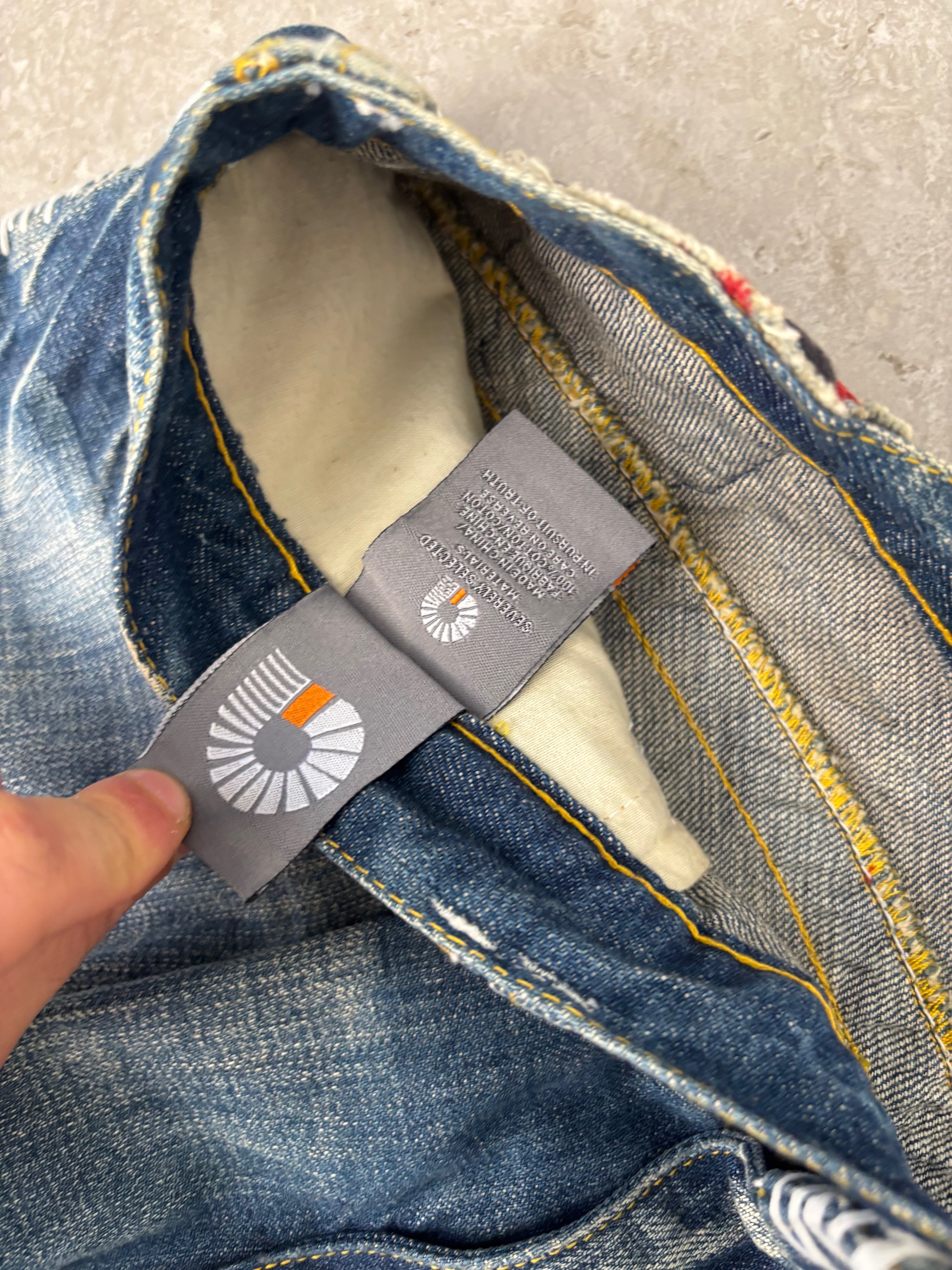 Akademikis Size 34