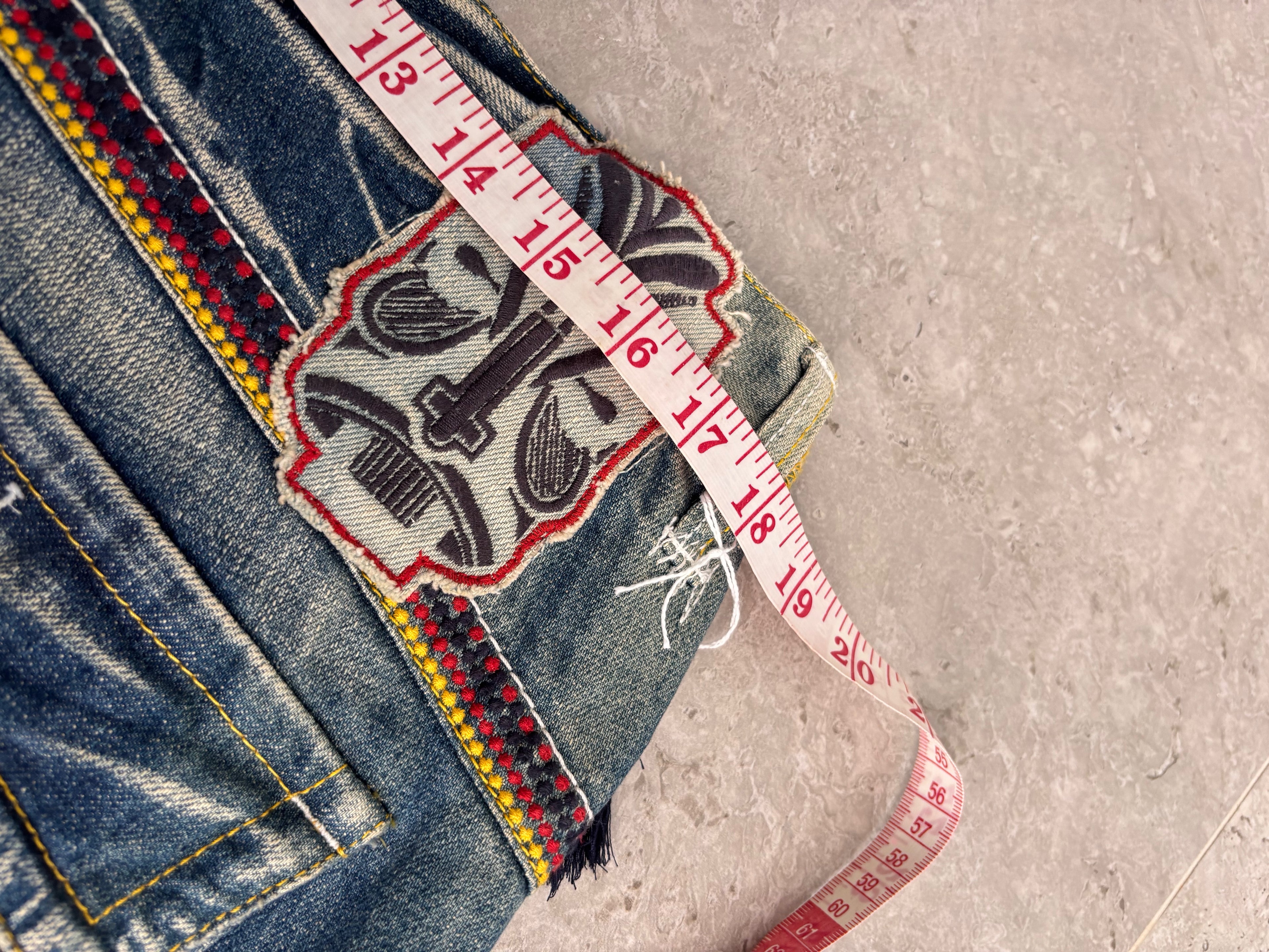 Akademikis Size 34