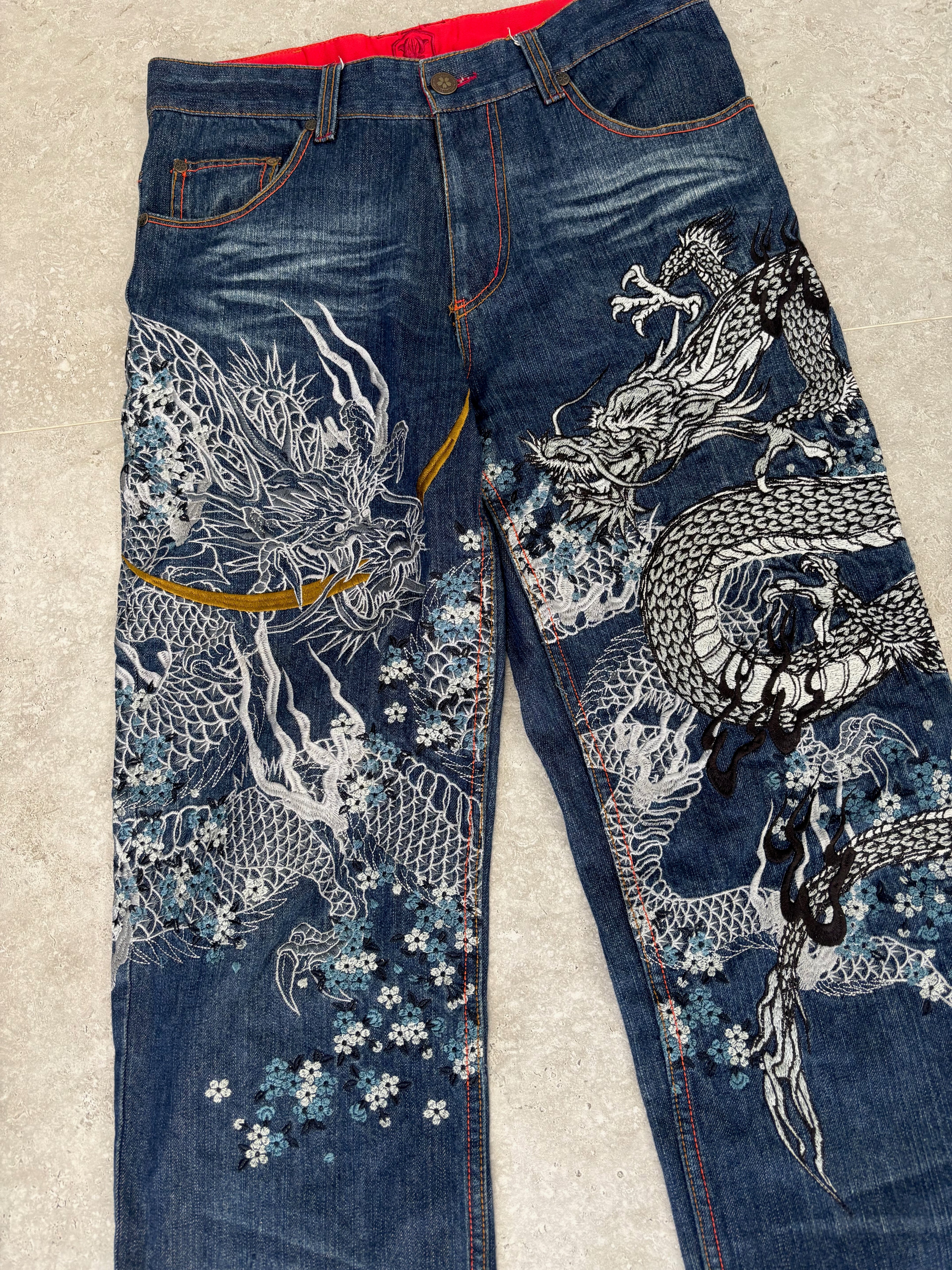 Japanese Tradition Dragon & Phoenix All-Over Embroidered Jeans — Size 30-32