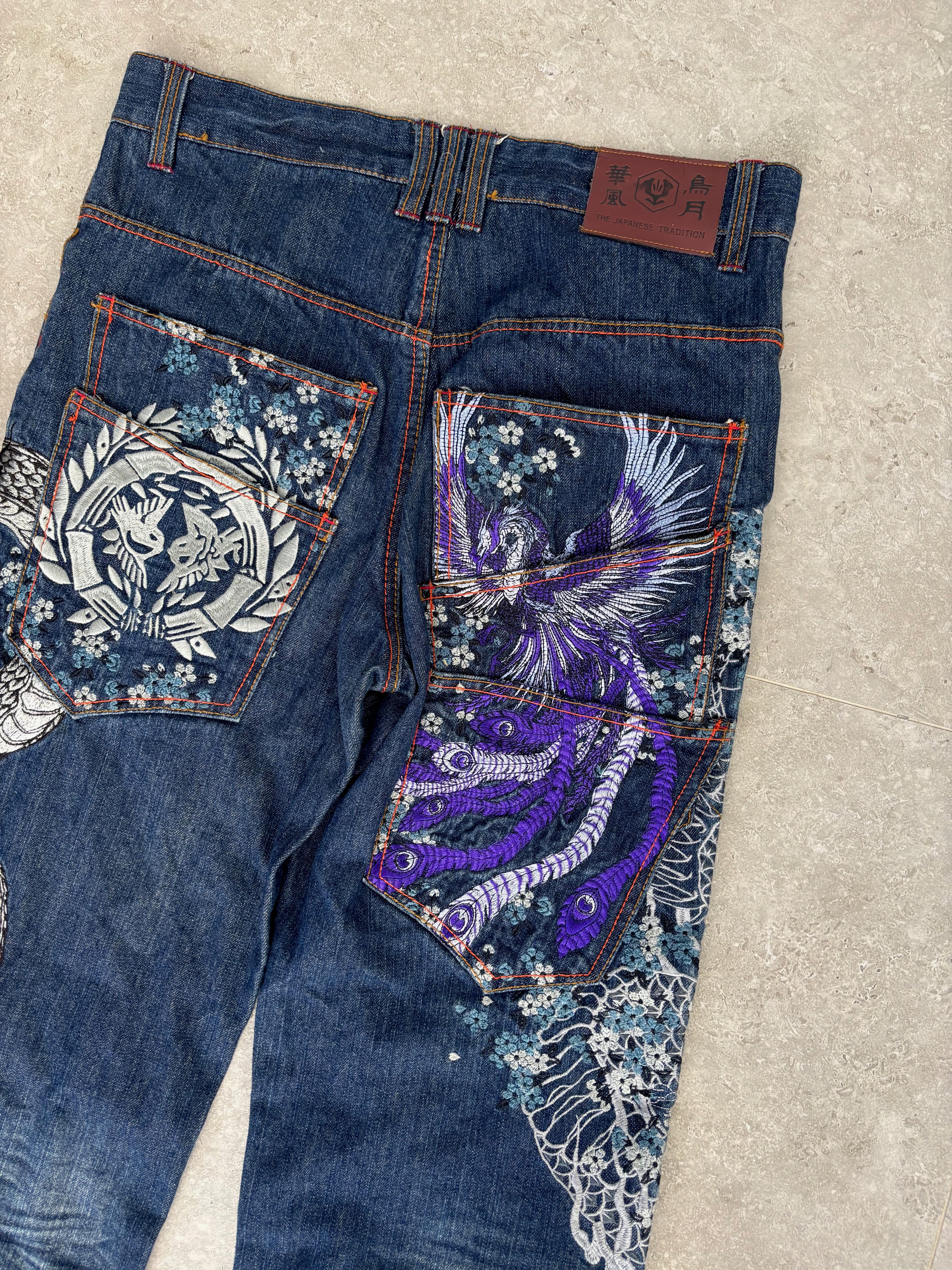 Japanese Tradition Dragon & Phoenix All-Over Embroidered Jeans — Size 30-32