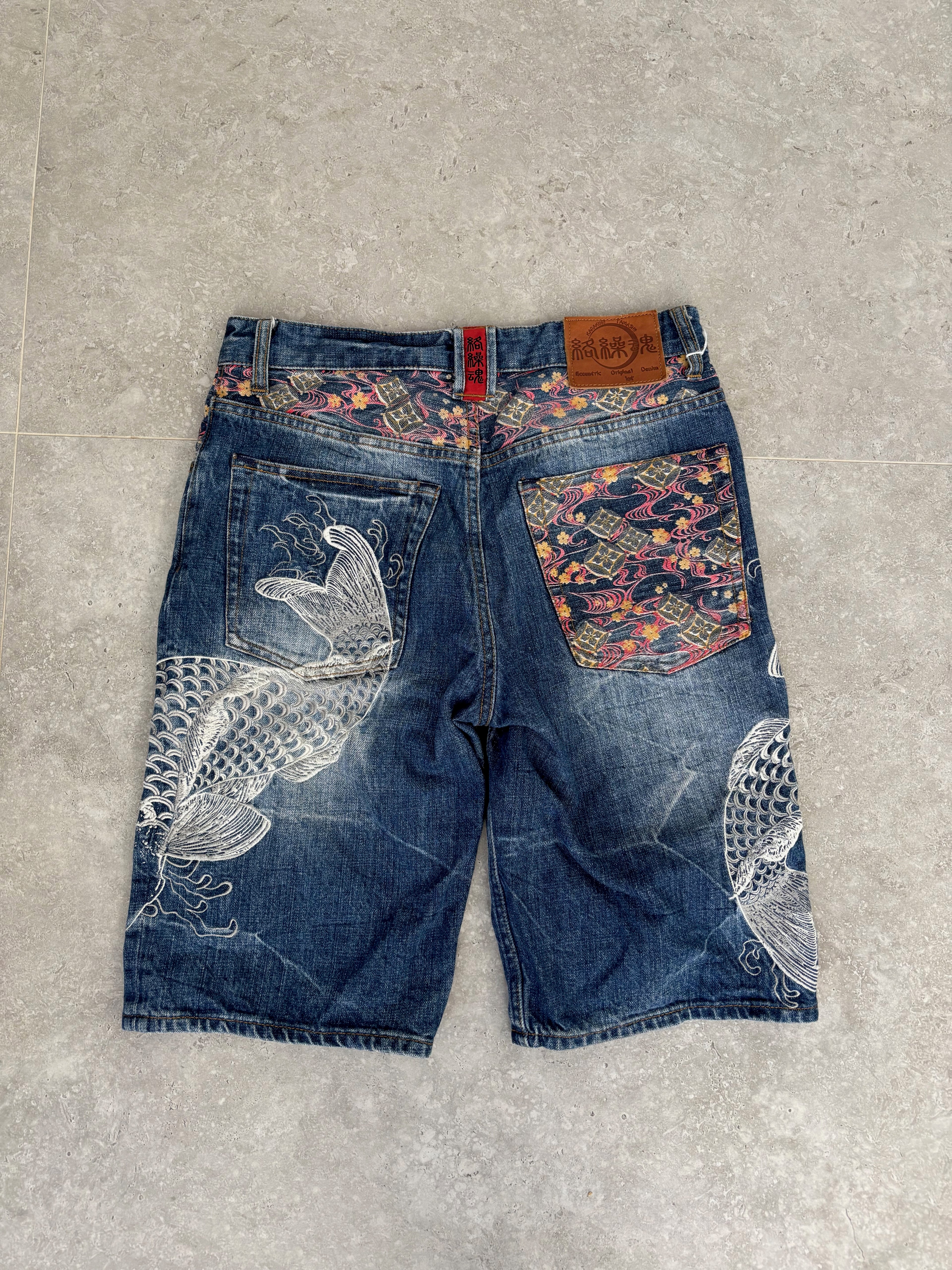 Karakuri Tamashi Koi Jorts Size 28-30