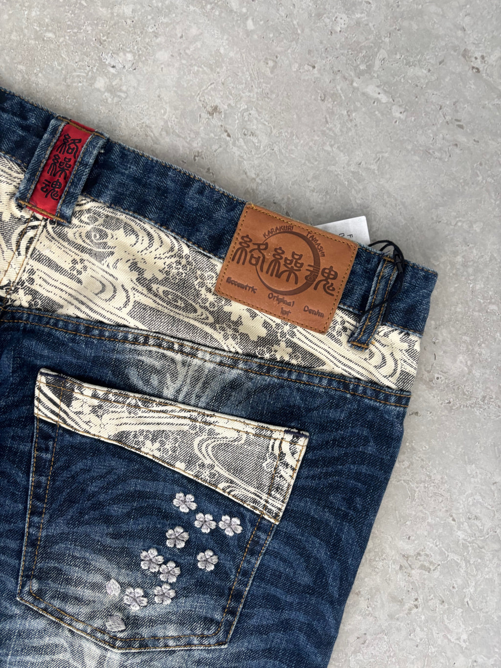 Karakuri Tamashii Phoenix Jeans Dead stock Size 38-40