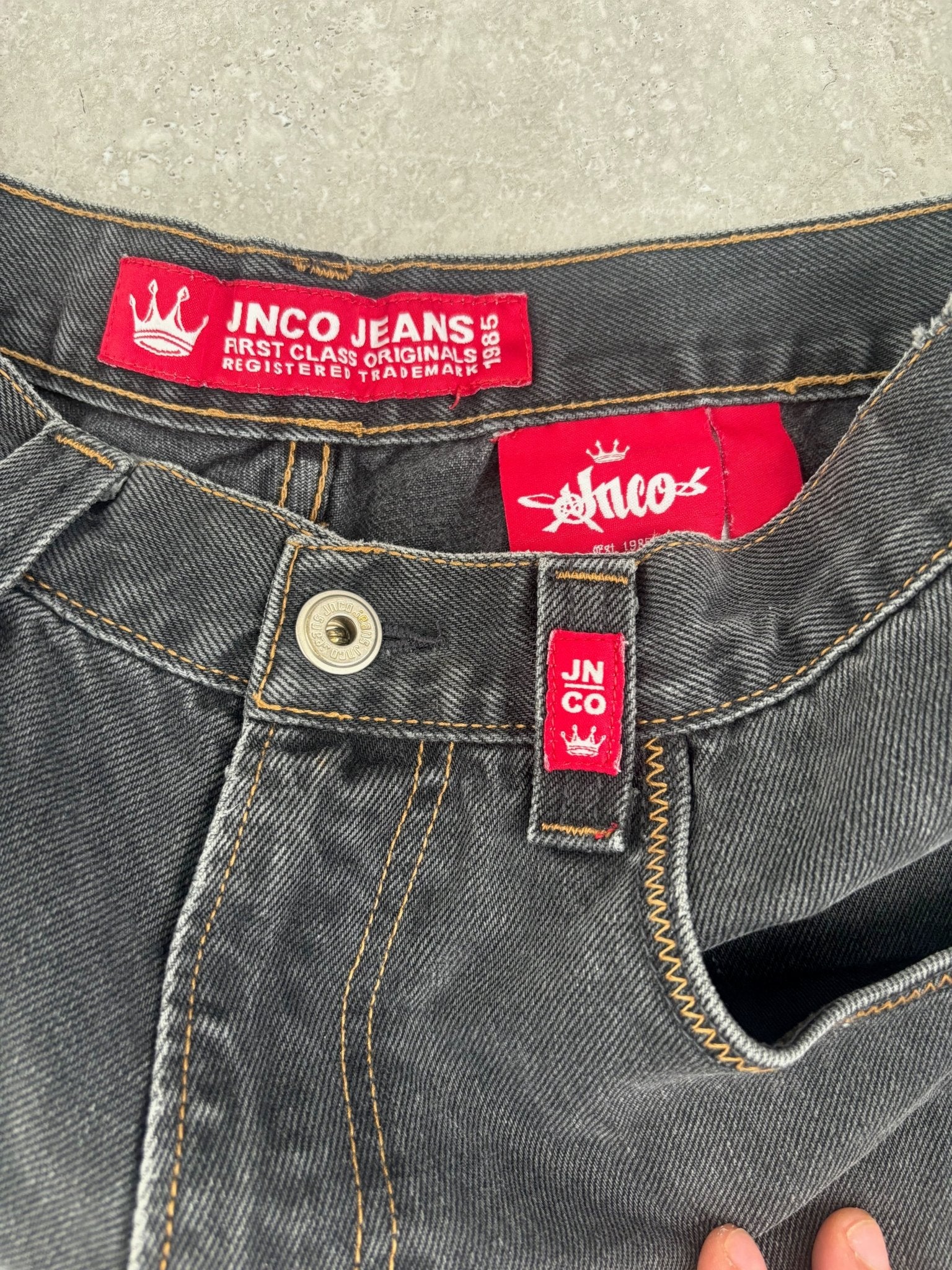 Jnco Flaming Skulls Jorts