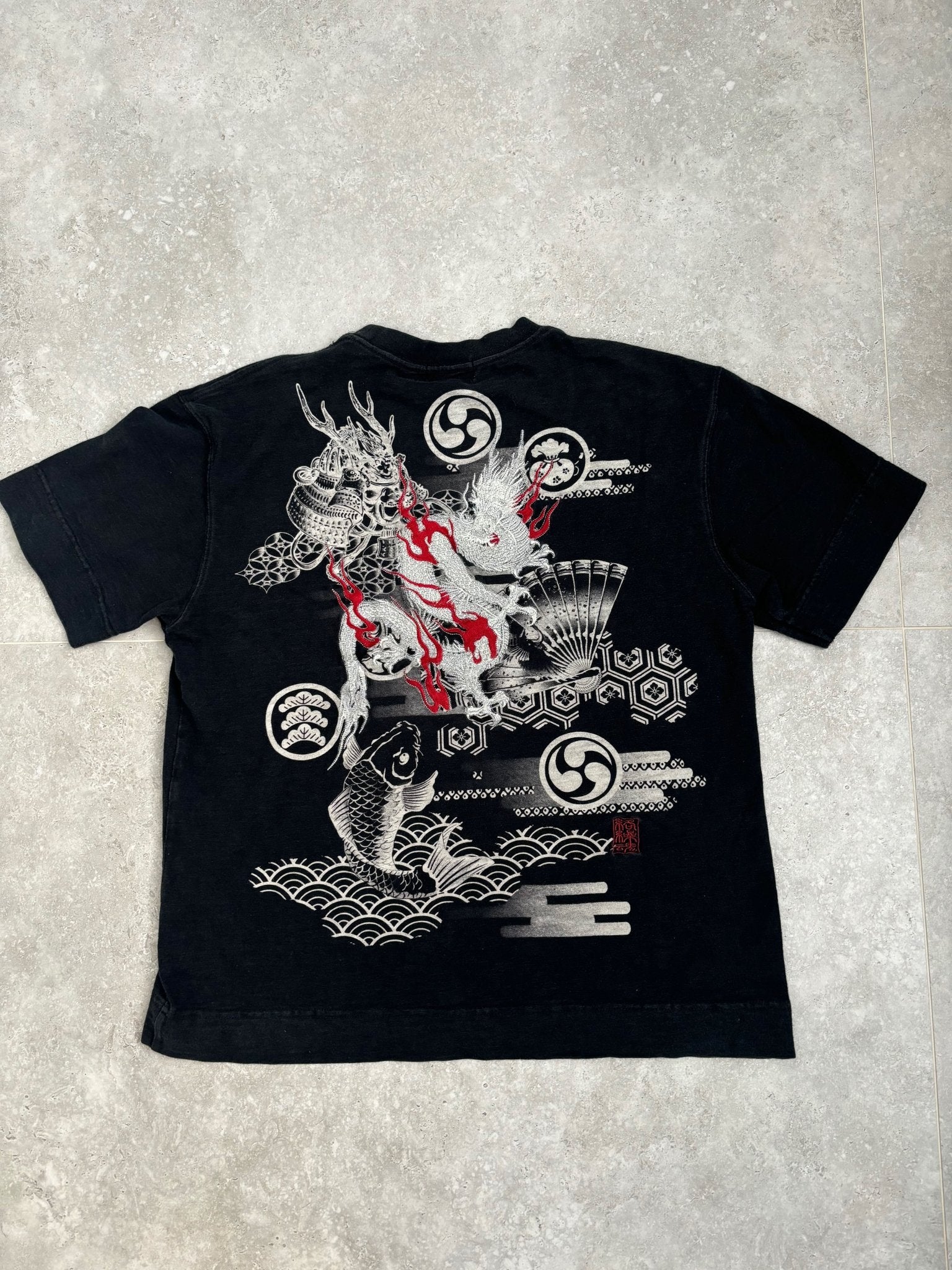 Karakuri Teeshirt XL