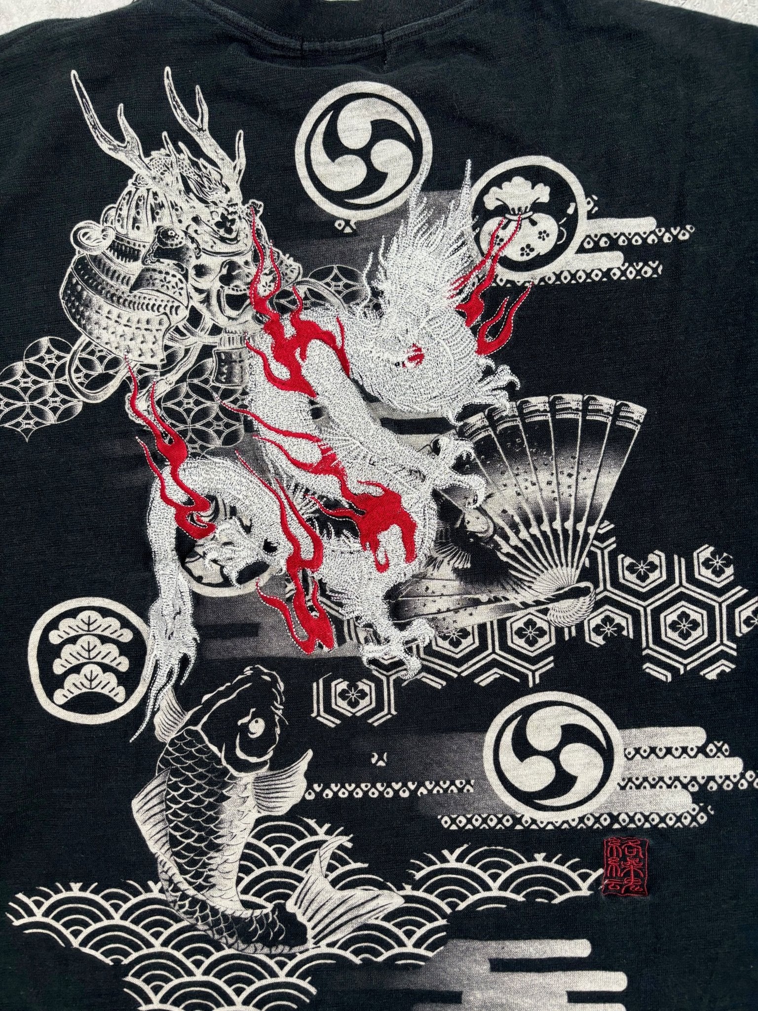 Karakuri Teeshirt XL