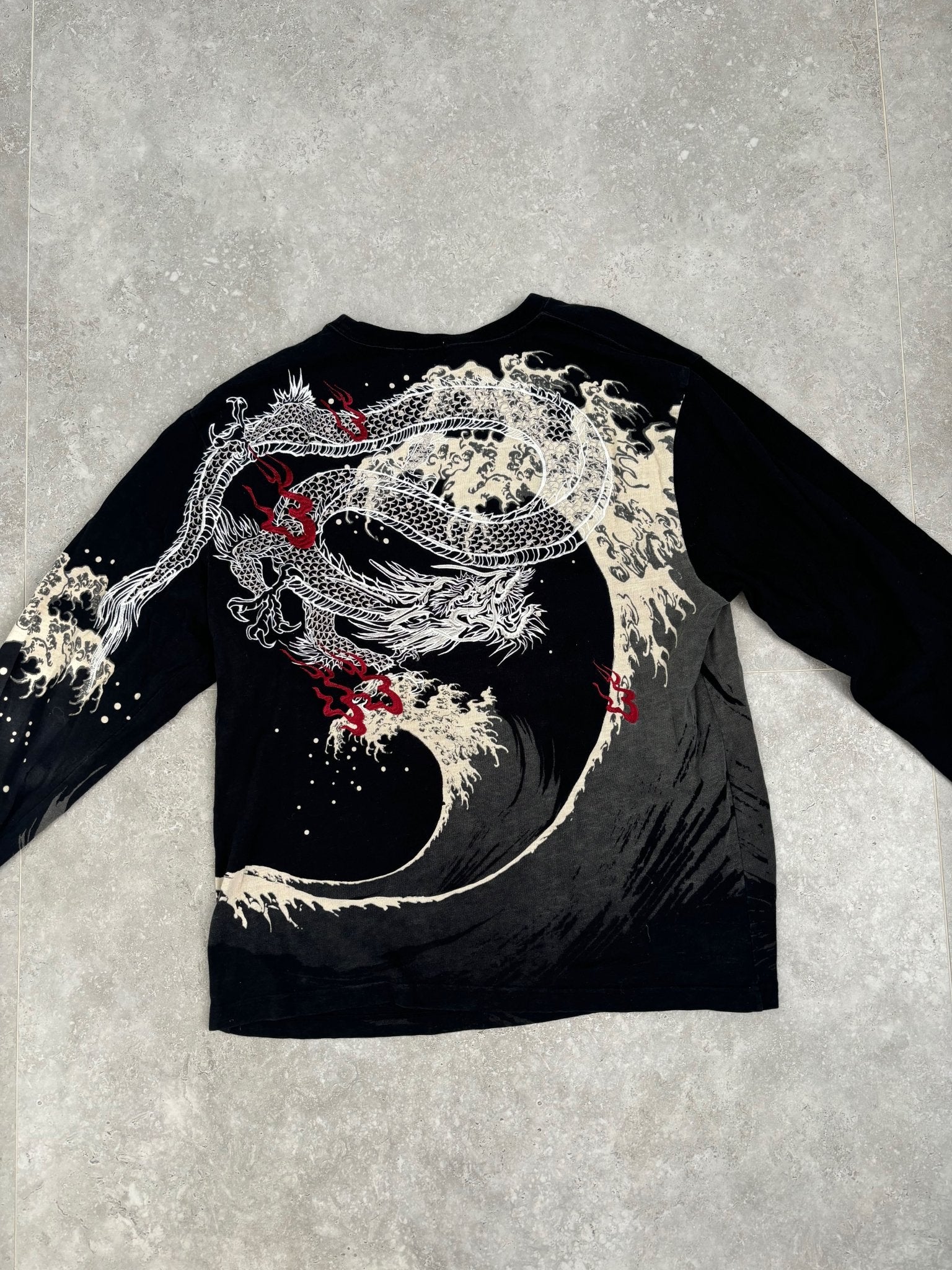 Japanese Embroidered Long Sleeve Size (XL JAP) (M-L US)