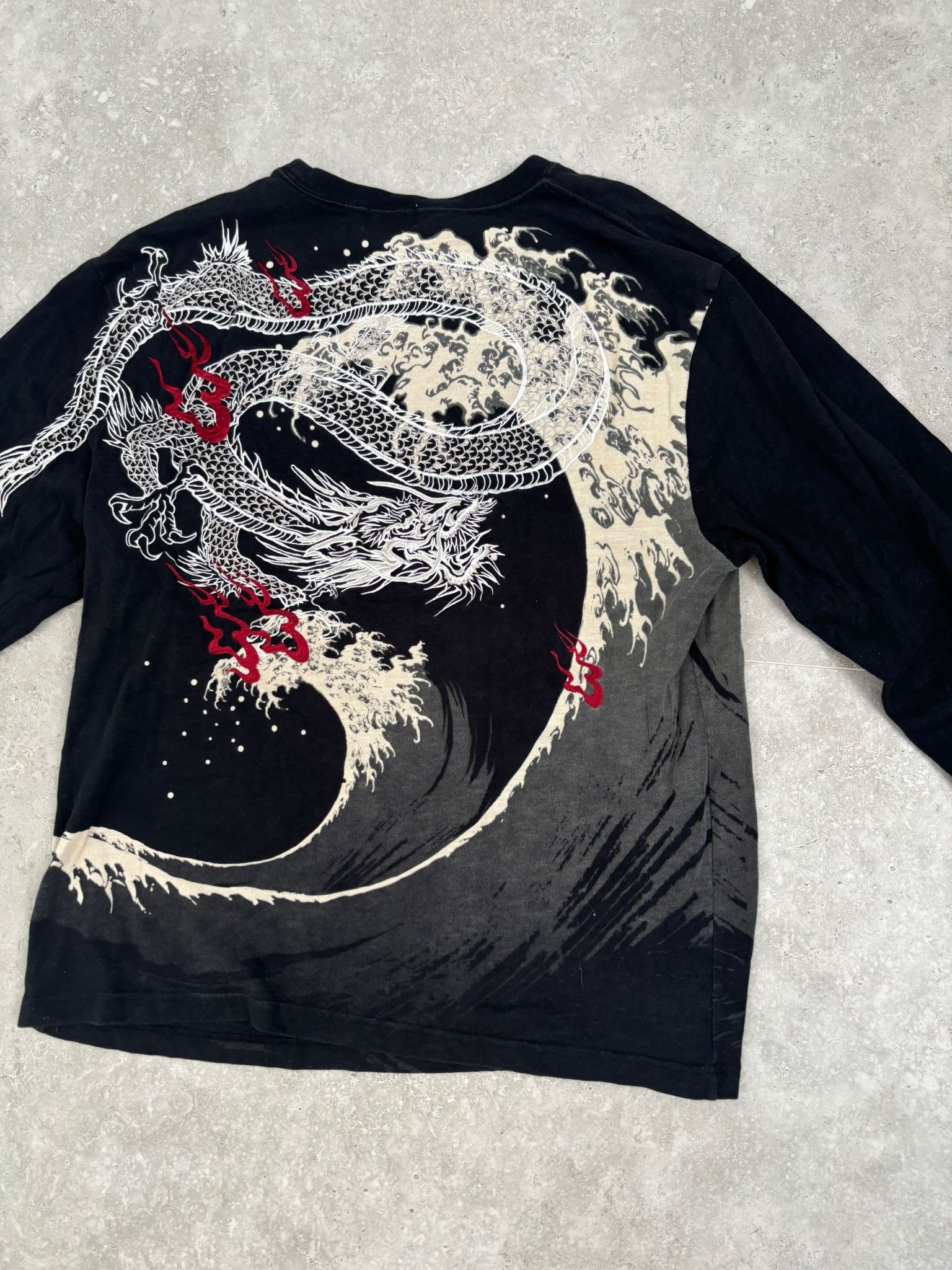 Japanese Embroidered Long Sleeve Size (XL JAP) (M-L US)