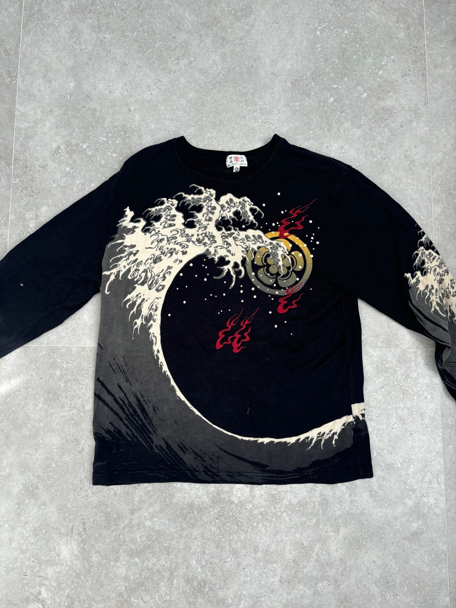 Japanese Embroidered Long Sleeve Size (XL JAP) (M-L US)