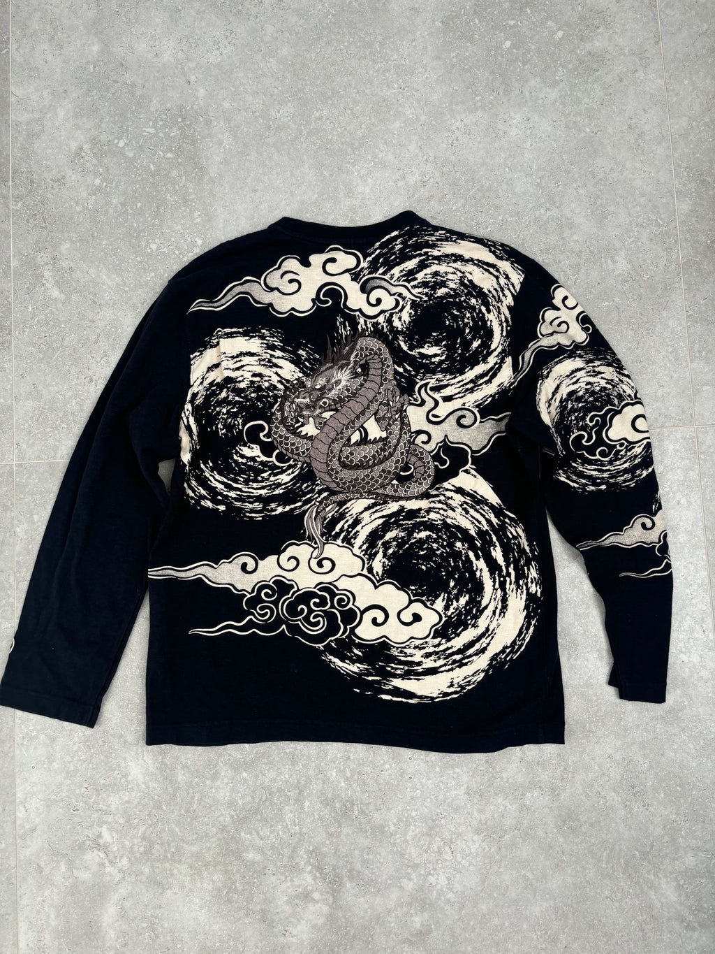 Japanese Dragon Style Long Sleeve (XL-JAP) (M-L US)